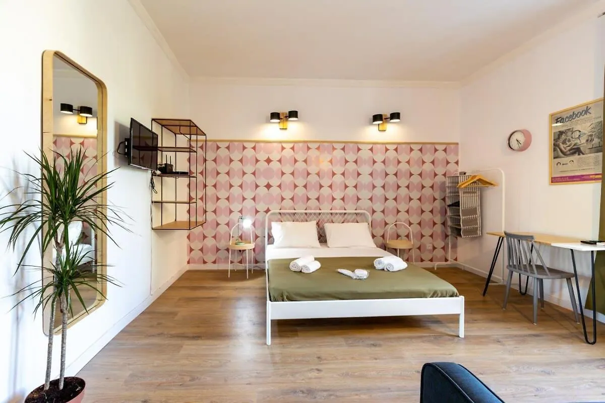 Apartment Central Vera Studio - Ideal For 3 - By Wehost Tbilisi Georgia